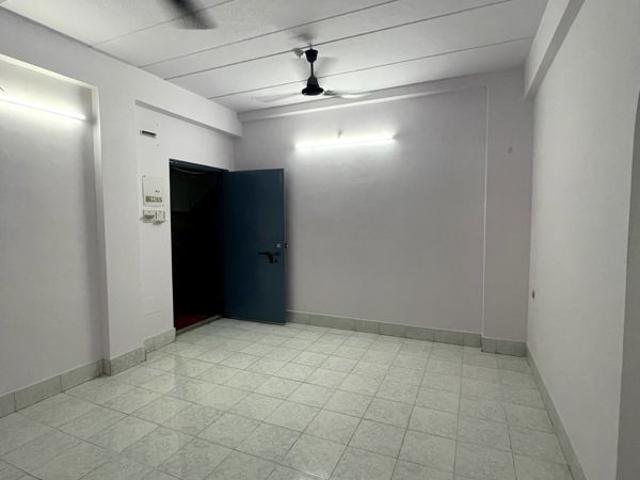Rental | 2 BHK 645 Sq.Ft. Apartment in Dindoshi Mahad Complex