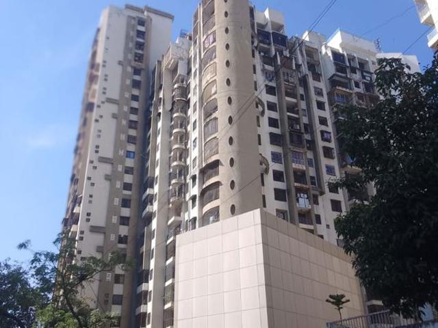 Rental | 2 BHK 642 Sq.Ft. Apartment in Romell Empress