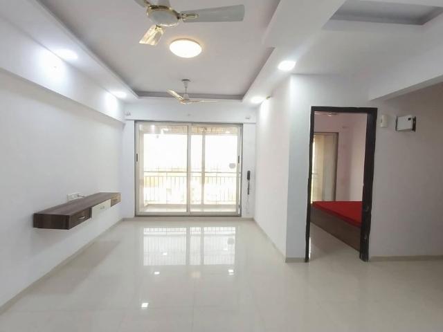 Rental | 2 BHK 659 Sq.Ft. Apartment in Ajmera Crosstown One