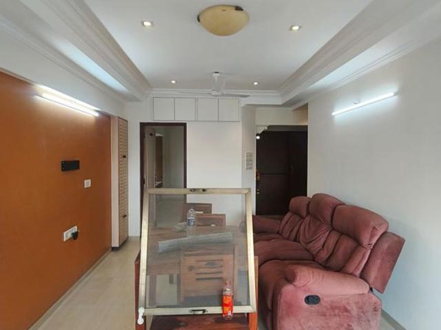Rental | 2 BHK 650 Sq.Ft. Apartment in Venus Tower Andheri