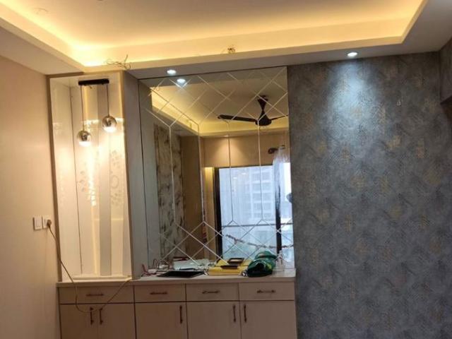 Rental | 2 BHK + 650 Sq.Ft. Apartment in Yashodham Complex