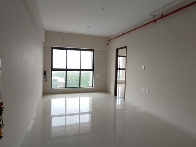 Rental | 2 BHK 650 Sq.Ft. Apartment in Adarsh Nagar CHS Worli