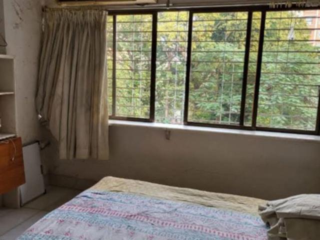 Rental | 2 BHK 650 Sq.Ft. Apartment in Llyod Estate