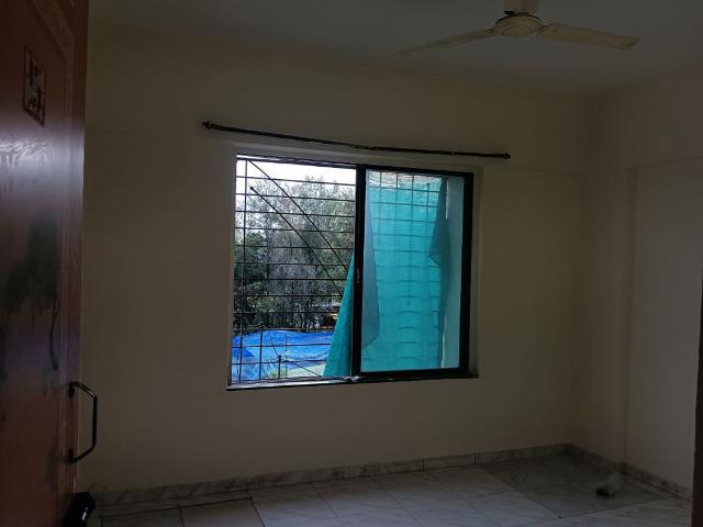 Rental | 2 BHK 650 Sq.Ft. Apartment in Mithila CHS