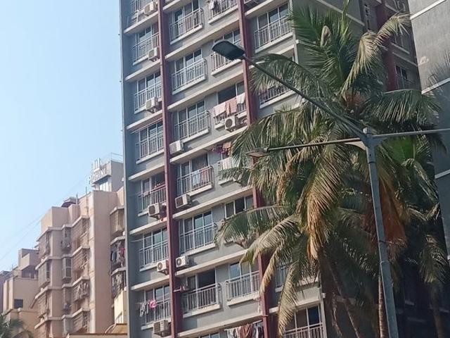 Rental | 2 BHK 650 Sq.Ft. Apartment in Royal Complex Borivalli