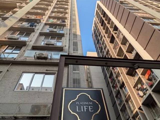 Rental | 2 BHK + 665 Sq.Ft. Apartment in Platinum Life