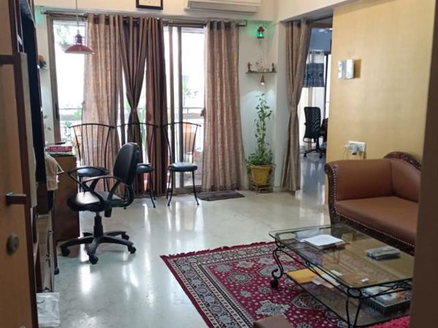 Rental | 2 BHK + 675 Sq.Ft. Apartment in Mahalakshmi Towers