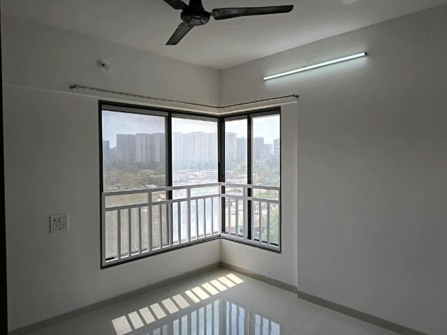 Rental | 2 BHK 677 Sq.Ft. Apartment in Crystal Armus