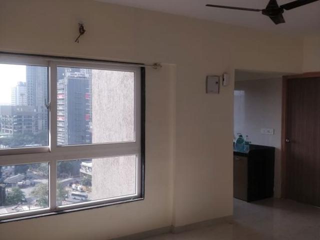 Rental | 2 BHK 672 Sq.Ft. Apartment in Chandak Stella