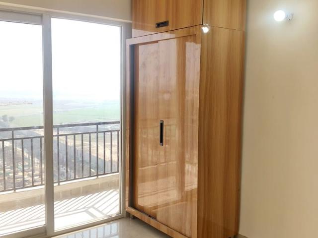 Rental | 2 BHK 687 Sq.Ft. Apartment in Signature The Millennia 3