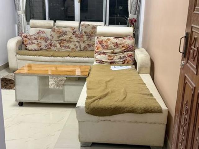 Rental | 2 BHK + 680 Sq.Ft. Apartment in Kanchan Apartment 39