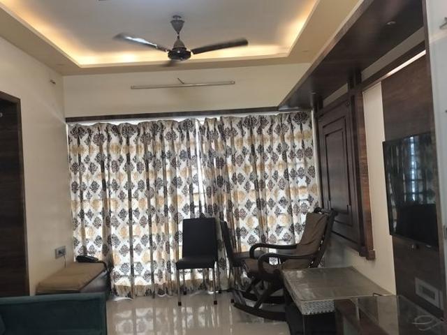 Rental | 2 BHK 680 Sq.Ft. Apartment in Poddar Samadhan Apartments