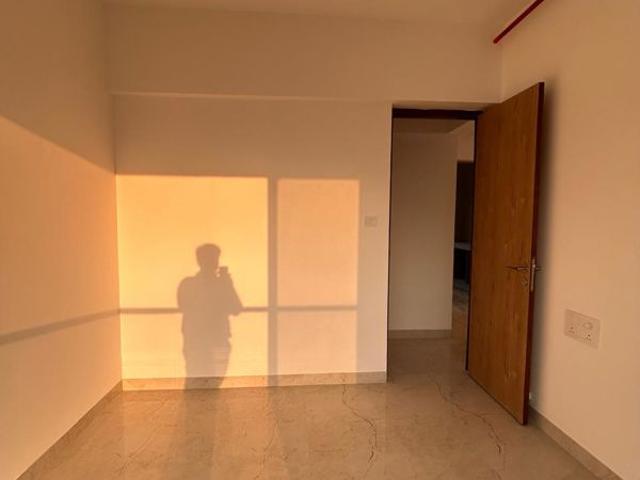 Rental | 2 BHK 680 Sq.Ft. Apartment in Shimpoli