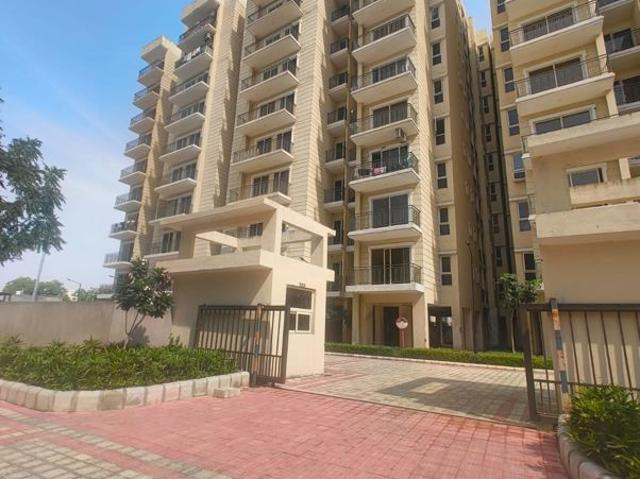 Rental | 2 BHK 681 Sq.Ft. Apartment in MRG The Meridian