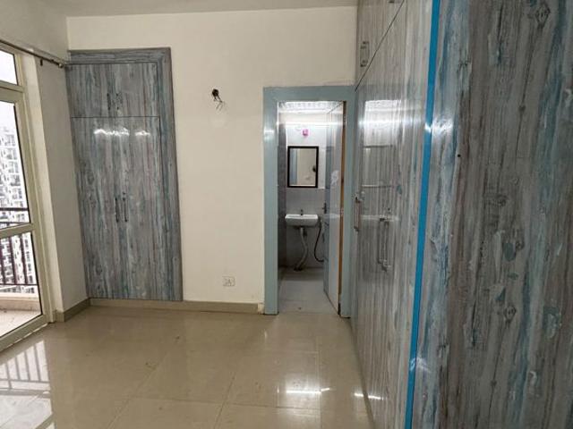 Rental | 2 BHK 682 Sq.Ft. Apartment in Suncity Avenue 76