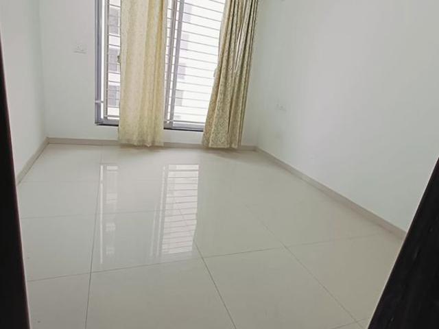 Rental | 2 BHK 696 Sq.Ft. Apartment in Goel Ganga Altus