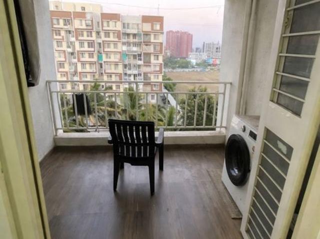 Rental | 2 BHK + 697 Sq.Ft. Apartment in Lanke Westen Tower
