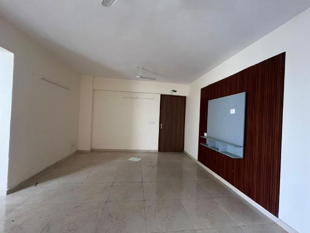 Rental | 2 BHK 697 Sq.Ft. Apartment in MRG Ultimus