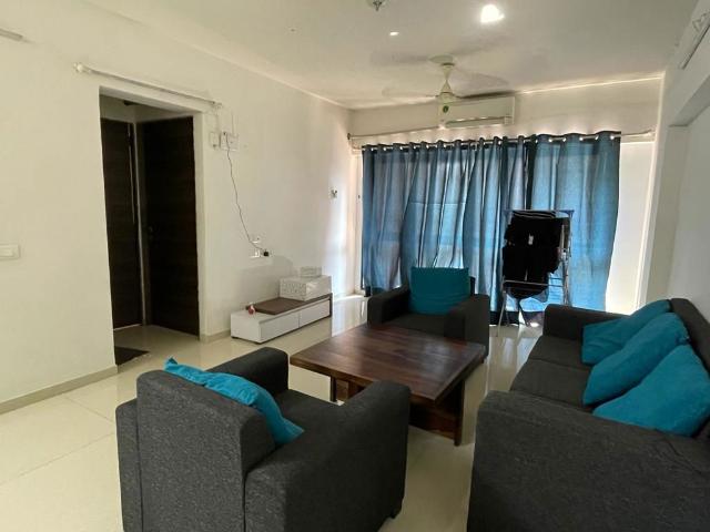 Rental | 2 BHK + 698 Sq.Ft. Apartment in Kanakia Rainforest