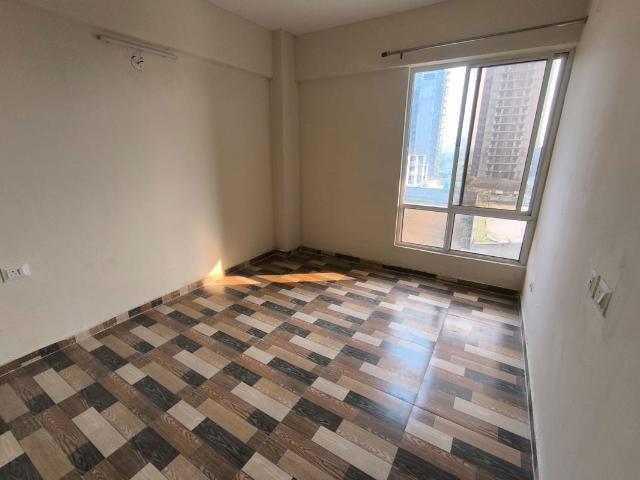 Rental | 2 BHK 698 Sq.Ft. Apartment in Pyramid Heights