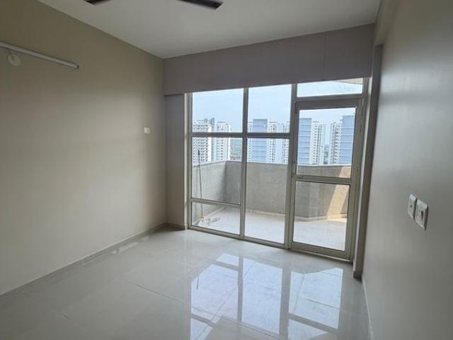 Rental | 2 BHK 698 Sq.Ft. Apartment in Pyramid Urban Homes 3