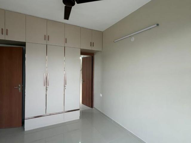Rental | 2 BHK + 698 Sq.Ft. Apartment in Pyramid Urban Homes 3