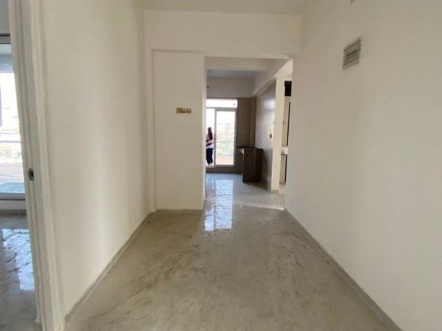 Rental | 2 BHK 693 Sq.Ft. Apartment in Tharwani Vedant Palacia