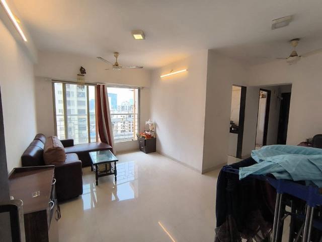Rental | 2 BHK 693 Sq.Ft. Apartment in Platinum Life