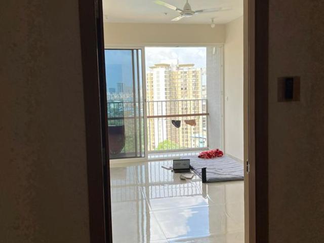 Rental | 2 BHK 700 Sq.Ft. Apartment in Tata Serein