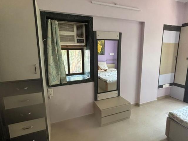 Rental | 2 BHK 700 Sq.Ft. Apartment in Vasant Prakash CHS