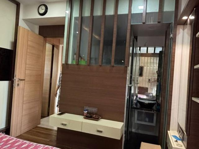 Rental | 2 BHK 700 Sq.Ft. Apartment in Vasant Valley Complex
