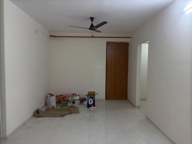 Rental | 2 BHK 700 Sq.Ft. Apartment in Adhiraj Samyama