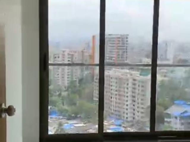 Rental | 2 BHK 700 Sq.Ft. Apartment in Andheri CHS