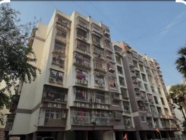 Rental | 2 BHK 700 Sq.Ft. Apartment in Atul Blue Empire