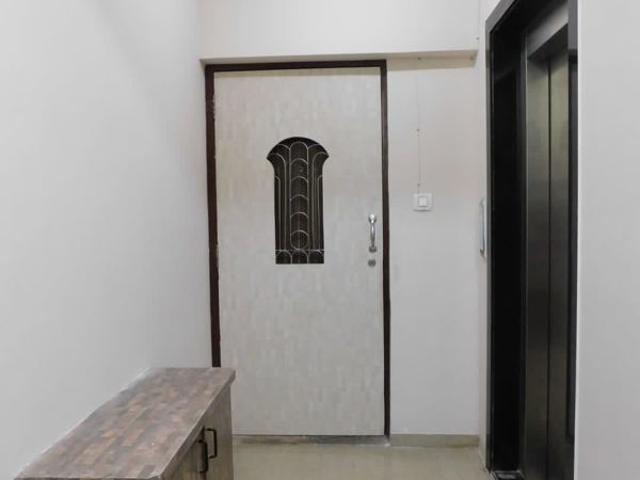 Rental | 2 BHK 700 Sq.Ft. Apartment in Atul Blue Orbit