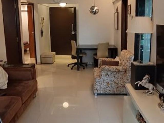 Rental | 2 BHK + 700 Sq.Ft. Apartment in Bandra West