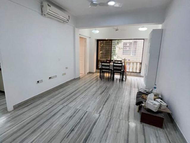 Rental | 2 BHK + 700 Sq.Ft. Apartment in Bandra West