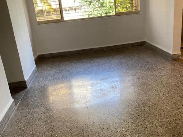 Rental | 2 BHK + 700 Sq.Ft. Apartment in Bandra West