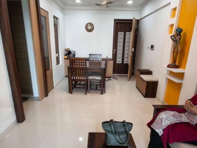 Rental | 2 BHK 700 Sq.Ft. Apartment in Chembur