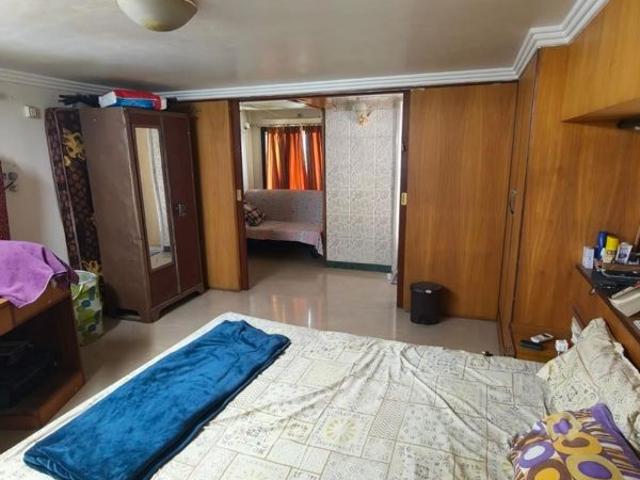 Rental | 2 BHK + 700 Sq.Ft. Apartment in Court Chambers Marine Lines