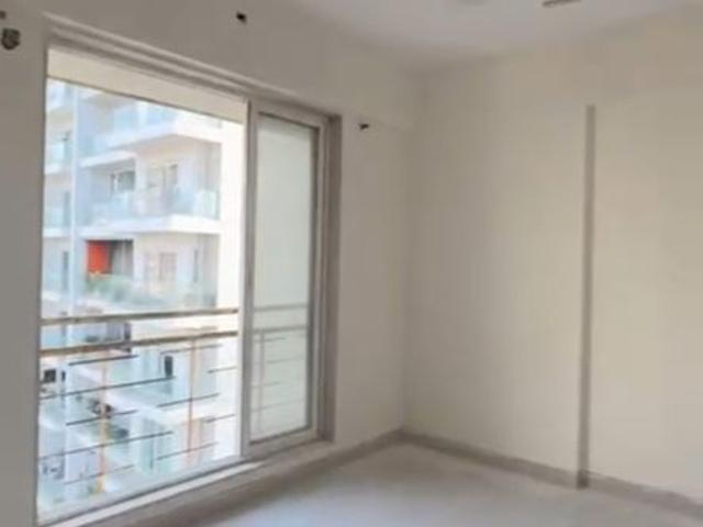 Rental | 2 BHK 700 Sq.Ft. Apartment in Eskay Itus Apartment