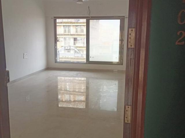 Rental | 2 BHK + 700 Sq.Ft. Apartment in Juhu