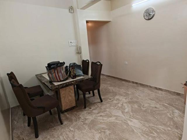 Rental | 2 BHK + 700 Sq.Ft. Apartment in Juhu