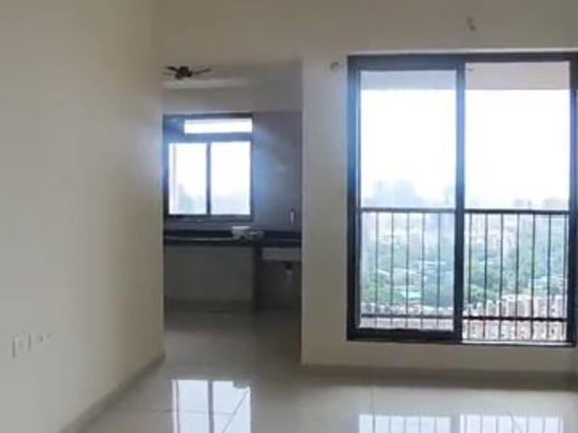 Rental | 2 BHK 700 Sq.Ft. Apartment in Kalpaka Goregaon