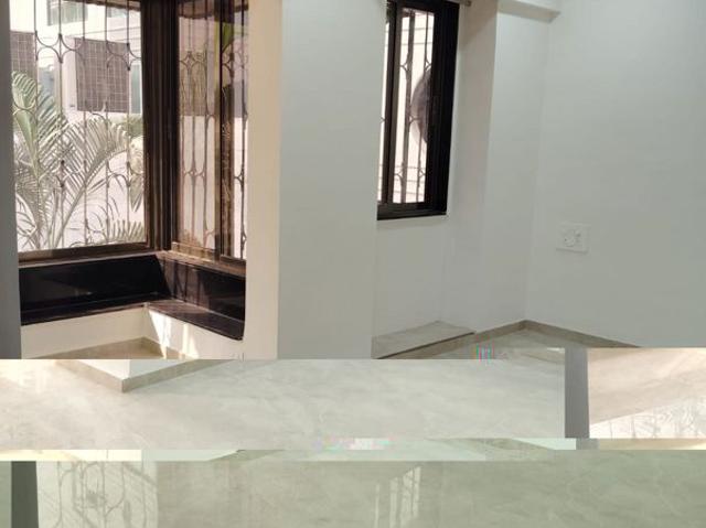 Rental | 2 BHK 700 Sq.Ft. Apartment in Khar West