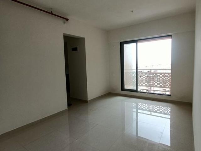 Rental | 2 BHK + 700 Sq.Ft. Apartment in Lodha Panacea 1