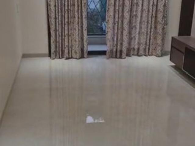 Rental | 2 BHK 700 Sq.Ft. Apartment in Modirealty Vatvriksh