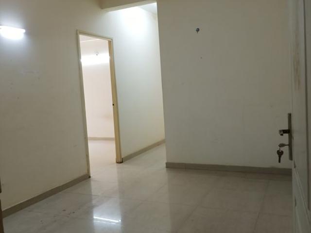 Rental | 2 BHK 700 Sq.Ft. Apartment in MRG Ultimus