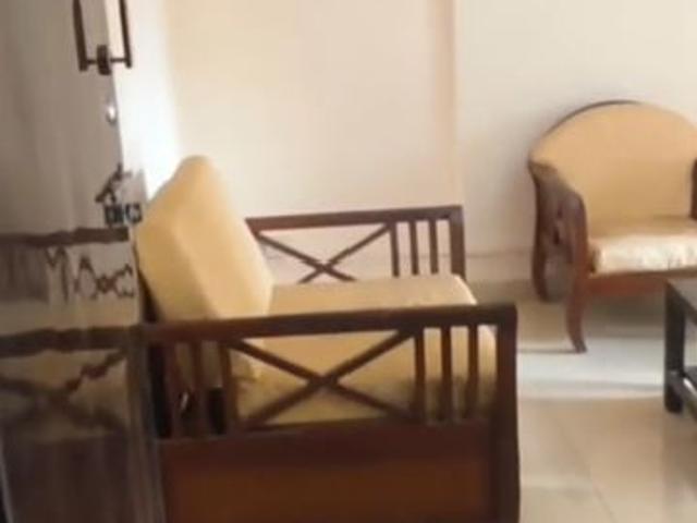 Rental | 2 BHK 700 Sq.Ft. Apartment in Paradise Apartments
