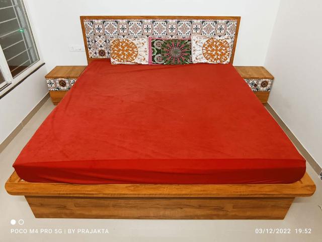 Rental | 2 BHK + 700 Sq.Ft. Apartment in Parklane Urbanjoy Wing A